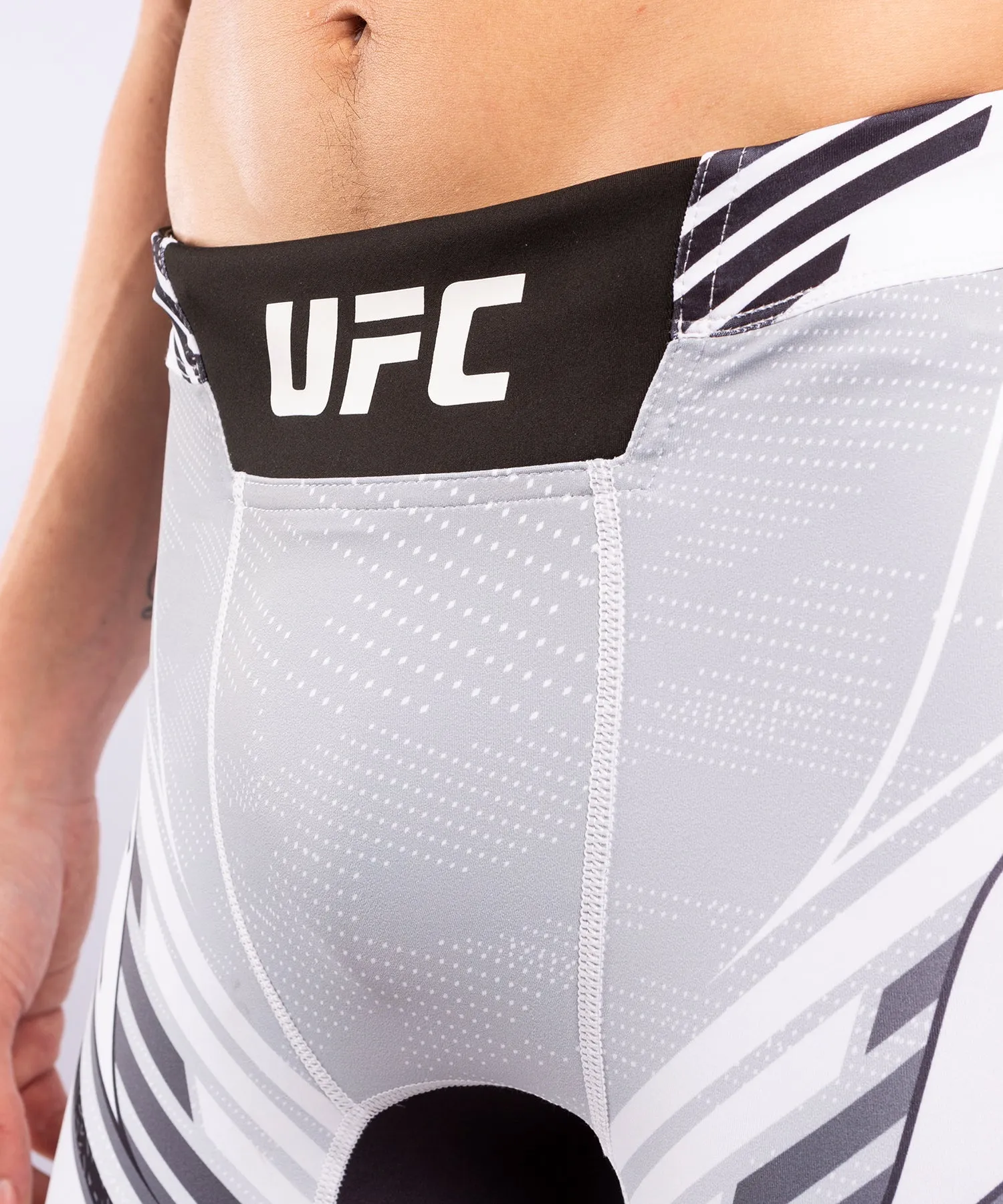 UFC Venum Pro Line Men's Vale Tudo Shorts - White